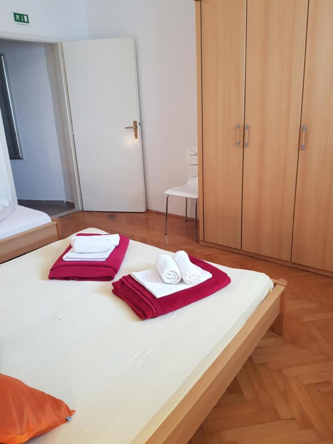 Apartments Joko Омиш Экстерьер фото