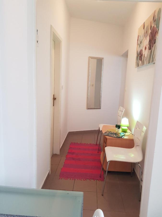 Apartments Joko Омиш Экстерьер фото