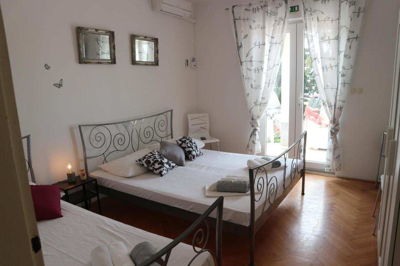 Apartments Joko Омиш Экстерьер фото